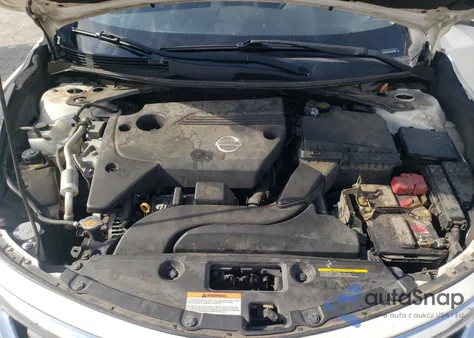 2015 Nissan Altima 2.5 из США, поврежденный, VIN 1N4AL3APXFC208568